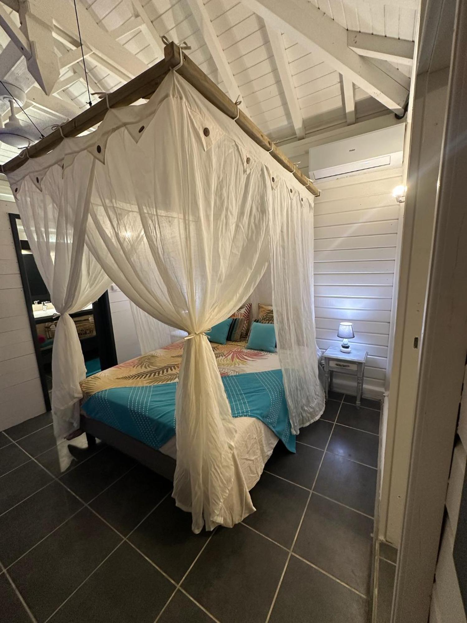 Au Bel'Vue Chez Sandrine "Gite & Chambre D'Hotes" Le Moule Eksteriør billede